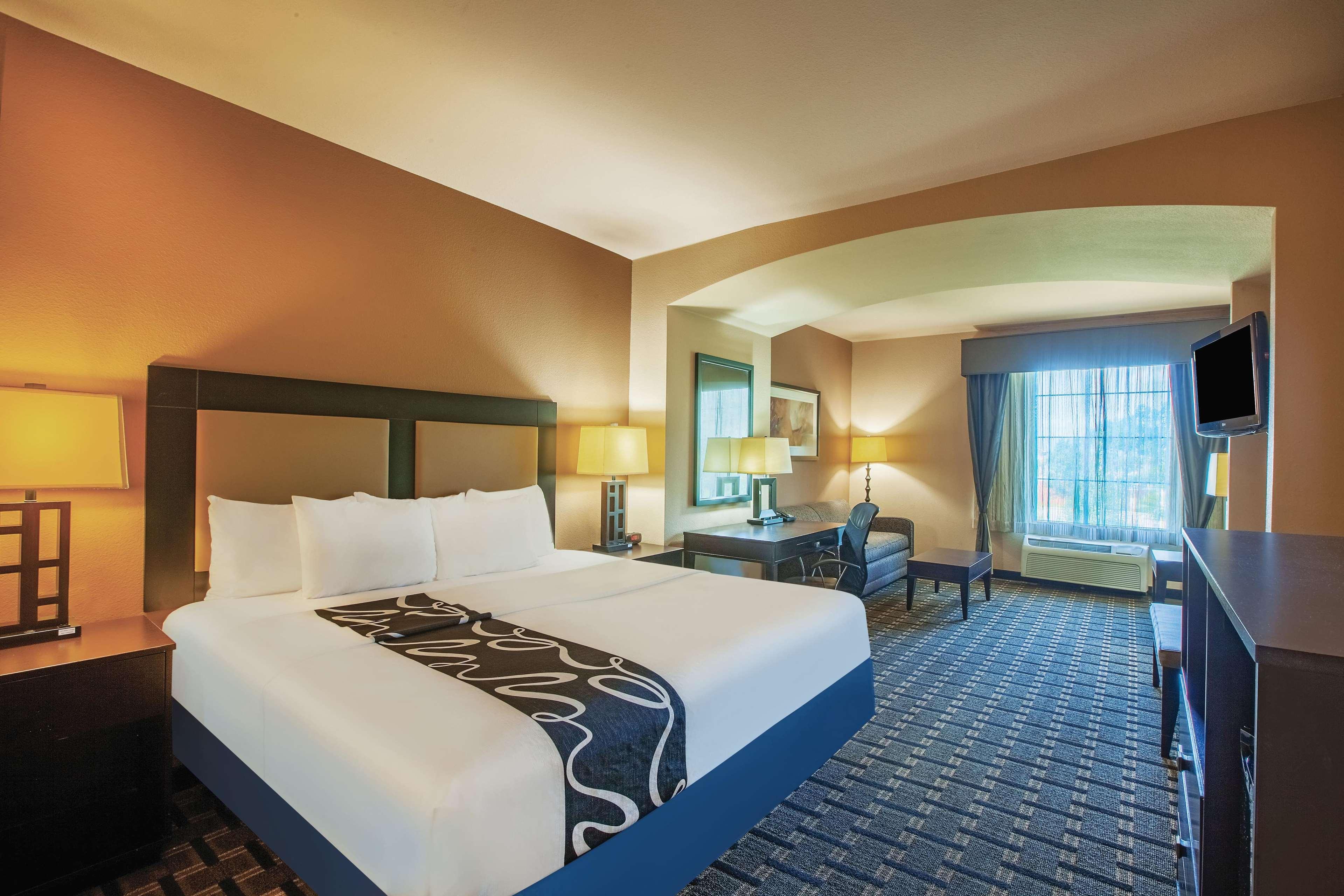 La Quinta By Wyndham Jacksonville, Texas Luaran gambar